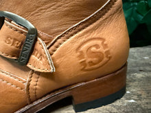 Afbeelding in Gallery-weergave laden, gewoon Nieuwe mooie biker boots van Sendra maat 38