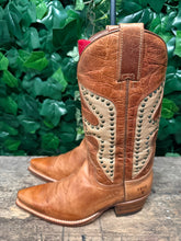 Afbeelding in Gallery-weergave laden, Bijna Nieuwe prachtige laars van Frye maat 36/37