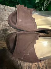 Afbeelding in Gallery-weergave laden, bijna Nieuwe sandalen van loints of holland maat 42
