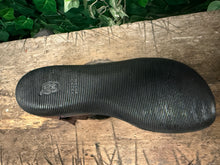 Afbeelding in Gallery-weergave laden, bijna Nieuwe sandalen van loints of holland maat 42