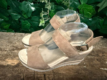 Afbeelding in Gallery-weergave laden, Nieuwe sandalen van Gabor maat 40