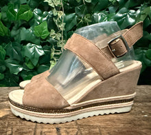 Afbeelding in Gallery-weergave laden, Nieuwe sandalen van Gabor maat 40