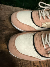 Afbeelding in Gallery-weergave laden, mooie Nieuwe sneakers van Wolky maat 38