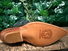 Afbeelding in Gallery-weergave laden, geweldig mooie vintage laarzen van Sendra maat 38