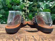 Afbeelding in Gallery-weergave laden, Nieuwe mooie leren slippers van Fitflop maat 37