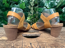 Afbeelding in Gallery-weergave laden, Nieuwe sandalen van ca'shott maat 38