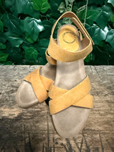 Afbeelding in Gallery-weergave laden, Nieuwe sandalen van ca'shott maat 38