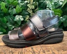 Afbeelding in Gallery-weergave laden, zo goed als nieuw sandalen van Xsensible maat 39 (wijdte G)