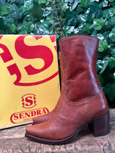 Afbeelding in Gallery-weergave laden, Nieuwe prachtige laarzen van sendra maat 37