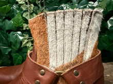 Afbeelding in Gallery-weergave laden, bijna nieuw mooie laarzen met ponyhair van Sendra maat 38