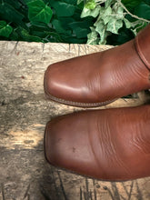 Afbeelding in Gallery-weergave laden, bijna nieuw mooie laarzen met ponyhair van Sendra maat 38