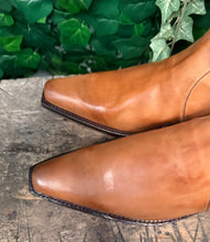 Afbeelding in Gallery-weergave laden, supergave volledig leren laarzen van Sendra maat 44
