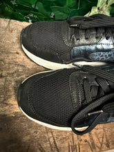 Afbeelding in Gallery-weergave laden, zo goed als nieuw sneakers van xsensible maat 38