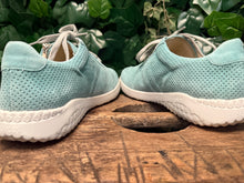 Afbeelding in Gallery-weergave laden, Nieuwe sneakers van Solidus maat 40. (wijdte K)