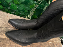 Afbeelding in Gallery-weergave laden, supergave volledig leren laarzen van Sendra maat 41