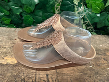 Afbeelding in Gallery-weergave laden, bijna Nieuwe slippers van Fitflop maat 42