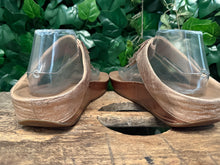 Afbeelding in Gallery-weergave laden, bijna Nieuwe slippers van Fitflop maat 42