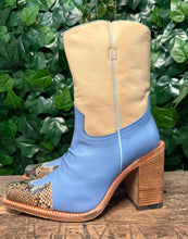 Afbeelding in Gallery-weergave laden, Nieuwe prachtige vintage blokhak laarzen van Sendra maat 40