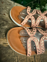 Afbeelding in Gallery-weergave laden, Bijna Nieuwe prachtige sandalen van Fitflop maat 38
