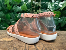 Afbeelding in Gallery-weergave laden, Bijna Nieuwe prachtige sandalen van Fitflop maat 38