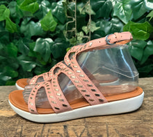Afbeelding in Gallery-weergave laden, Bijna Nieuwe prachtige sandalen van Fitflop maat 38