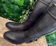 Afbeelding in Gallery-weergave laden, Nieuwe prachtige biker boots van Sendra maat 42