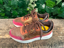 Afbeelding in Gallery-weergave laden, bijna Nieuwe sneakers van Xsensible maat 38 (wijdte GX)