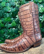 Afbeelding in Gallery-weergave laden, geweldig aparte laarzen met krokodillen leer sendra maat 41