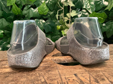 Afbeelding in Gallery-weergave laden, bijna Nieuwe slippers van Fitflop maat 38