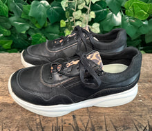 Afbeelding in Gallery-weergave laden, bijna Nieuwe sneakers van Xsensible maat 39 (wijdte HX)