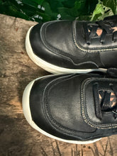 Afbeelding in Gallery-weergave laden, bijna Nieuwe sneakers van Xsensible maat 39 (wijdte HX)