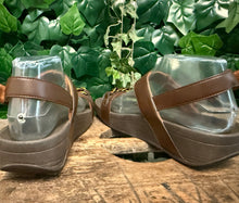 Afbeelding in Gallery-weergave laden, zo goed als nieuw sandalen van Fitflop maat 38