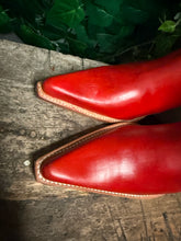 Afbeelding in Gallery-weergave laden, geweldig mooie vintage laarzen van Sendra maat 40