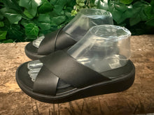 Afbeelding in Gallery-weergave laden, Nieuwe mooie slippers van Fitflop maat 38