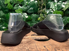 Afbeelding in Gallery-weergave laden, Nieuwe mooie slippers van Fitflop maat 38