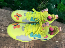 Afbeelding in Gallery-weergave laden, Bijna Nieuwe Adidas Harden vol.5 sneakers maat 42,5