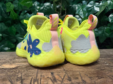 Afbeelding in Gallery-weergave laden, Bijna Nieuwe Adidas Harden vol.5 sneakers maat 42,5