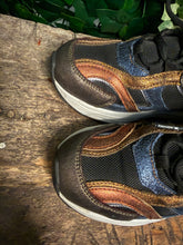 Afbeelding in Gallery-weergave laden, bijna Nieuwe sneakers van Xsensible maat 37 (wijdte G)