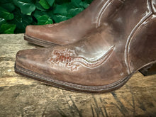 Afbeelding in Gallery-weergave laden, supermooie aparte laarzen van Sendra maat 41
