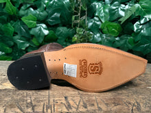 Afbeelding in Gallery-weergave laden, supermooie aparte laarzen van Sendra maat 41