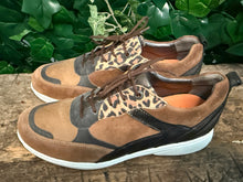 Afbeelding in Gallery-weergave laden, bijna Nieuwe sneakers van Xsensible maat 43 (wijdte HX)