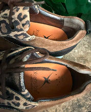 Afbeelding in Gallery-weergave laden, bijna Nieuwe sneakers van Xsensible maat 43 (wijdte HX)