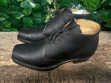 Afbeelding in Gallery-weergave laden, supermooie stevige vintage boots van Sendra maat 44