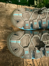 Afbeelding in Gallery-weergave laden, Bijna Nieuwe sandalen van Keen maat 37
