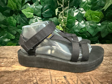 Afbeelding in Gallery-weergave laden, Nieuwe sandalen van Teva maat 40