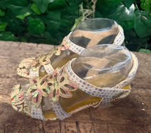 Afbeelding in Gallery-weergave laden, Nieuwe sandalen van Laura Vita maat 37