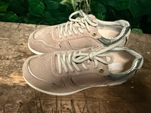 Afbeelding in Gallery-weergave laden, Nieuwe sneakers van Birkenstock maat 38 (wijdte smal)