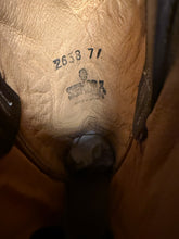 Afbeelding in Gallery-weergave laden, prachtige vintage laarzen van Sendra maat 41 (maat 7,5)