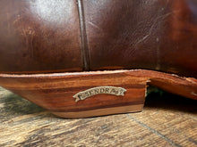 Afbeelding in Gallery-weergave laden, prachtige vintage laarzen van Sendra maat 41 (maat 7,5)
