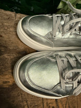 Afbeelding in Gallery-weergave laden, bijna Nieuwe sneakers van Fitflop maat 39